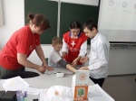 Волонтеры-медики научили более 4 тысяч уральских школьников и студентов распознавать признаки инсульта и инфаркта